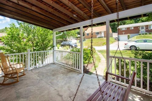 6329 Belvoir Dr, Verona, PA 15147-2558