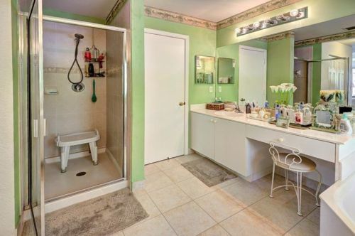 16101 27th St, Hollywood FL  33027-5200 exterior