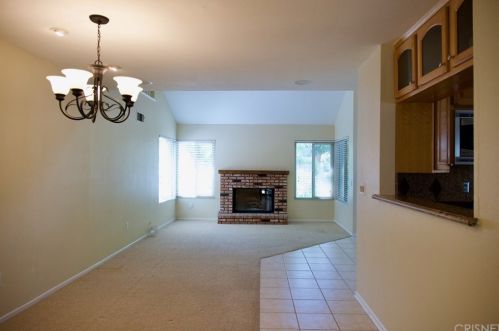 42910 Pearlwood Dr, Lancaster, CA 93536-4731