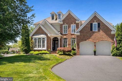 15642 Turtle Point Dr, Gainesville, VA 20155-3217