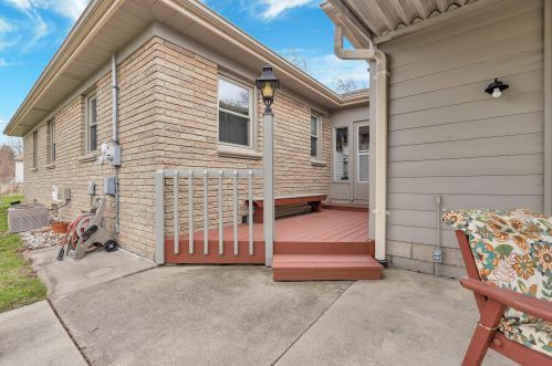 4406 Van Beck Ave, Milwaukee WI 53207-4458 exterior