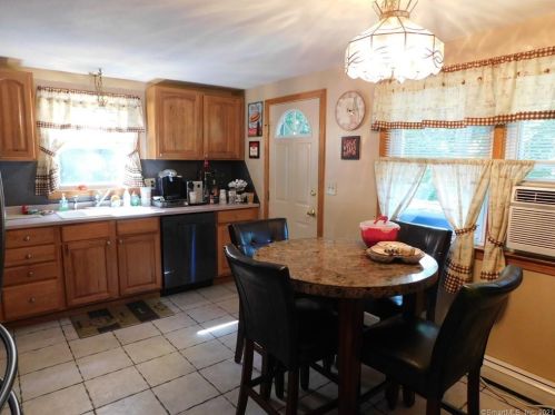 82 Cemetery Rd, Colchester CT  06415-2404 exterior