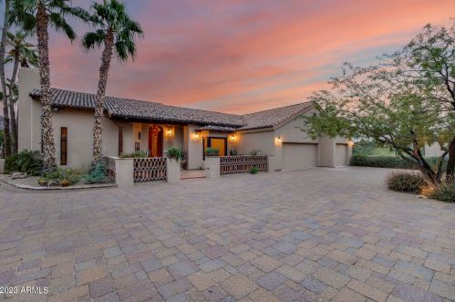 6300 42nd St, Scottsdale, AZ 85253-3911