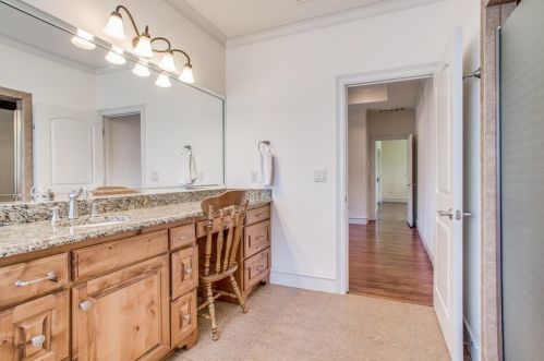 2613 Whispering Oaks Cv, Cedar Hill TX 75104-4556 exterior