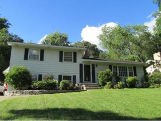 2429 Indian Way, Saint Paul, MN 55109-1613