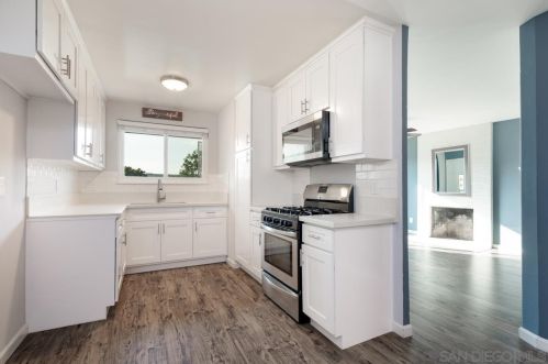 3717 Ashford St, San Diego CA 92111-3448 exterior