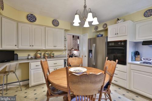 2415 Ball Rd, Willow Grove PA  19090-1509 exterior