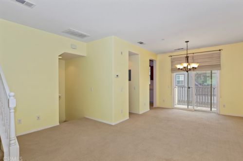 7012 Vining St, Chino CA  91710-8103 exterior