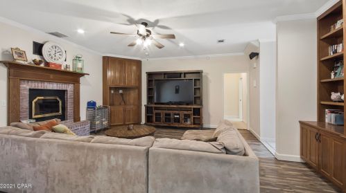 3438 Hwy 73, Marianna FL 32446-2478 exterior