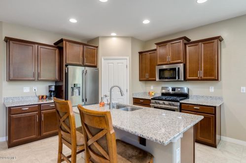 19689 Flamingo Rd, Maricopa, AZ 85138-3999
