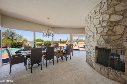 6220 Cholla Dr, Scottsdale AZ 85253-3170 exterior