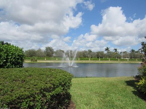 1840 Florida Club Cir, Naples FL  34112-8705 exterior