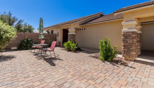 2949 Crescent Way, Gilbert, AZ 85298-8764