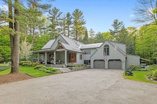 26 Turtleback Rd, Sunapee, NH 03782-2324