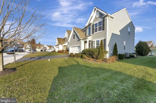 730 Haines Cir, Downingtown, PA 19335-4976