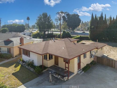 10555 La Cima Dr, Whittier, CA 90603-2236