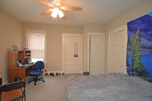 2304 Clifton Ave, Cincinnati OH  45219-1313 exterior