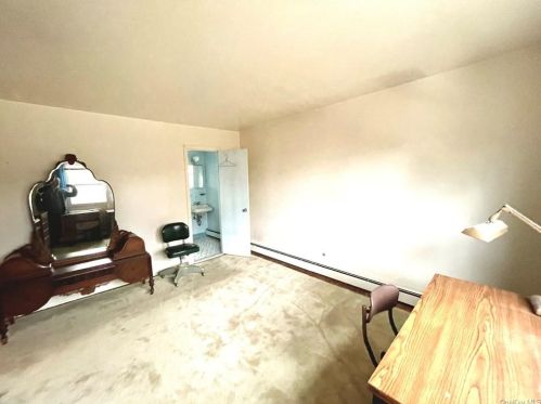 23 Kenyon Pl, Mount Vernon NY  10552-3018 exterior