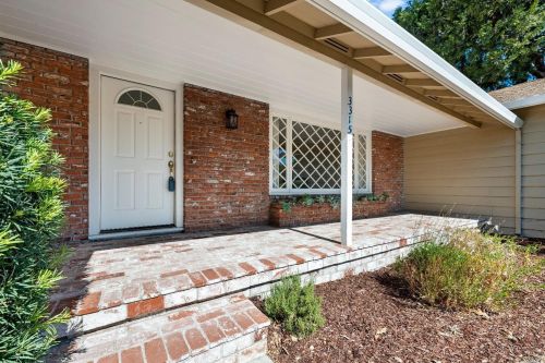 3315 Magowan Dr, Santa Rosa, CA 95405-5117