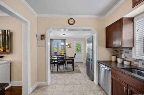 325 Commerce St, Hawthorne NY 10532-2399 exterior