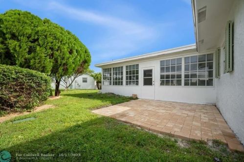 1505 20th St, Boynton Beach, FL 33426-6423
