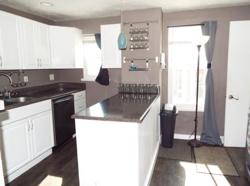 423 17th Ave, Oshkosh, WI 54902-6858