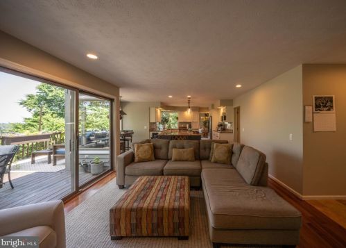 117 Diamond Ct, Harrisonburg VA  22801-3414 exterior