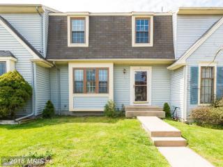 31 Haxall Ct, Dulles, VA 20165-5752