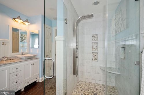 7 Branch Ct, Harrison Township NJ  08062-4729 exterior