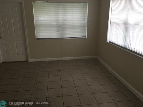 1214 58th Ave, Hollywood FL  33021-5122 exterior