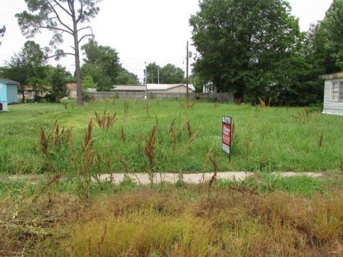1714 College St, Farelly Lake, AR 72160-6048