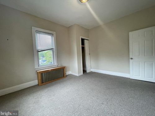 101 Patterson Ave, Trenton NJ  08610-4439 exterior