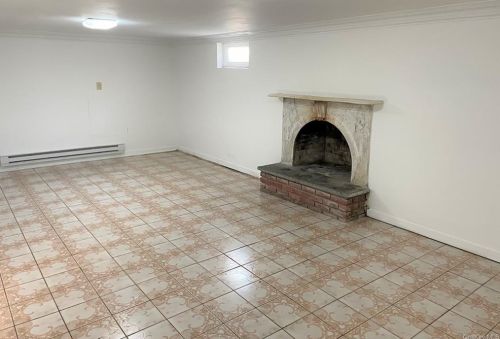 190 Babbitt Rd, Bedford Hills NY  10507-2068 exterior