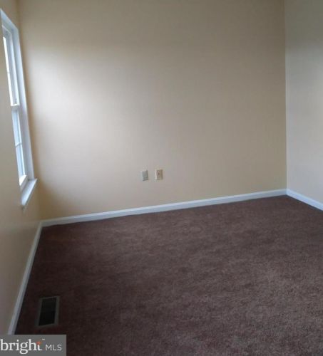 1613 Golf Course Dr, Bowie MD  20721-3159 exterior