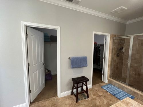 2363 Pinehurst Ave, Fresno CA  93730-5950 exterior