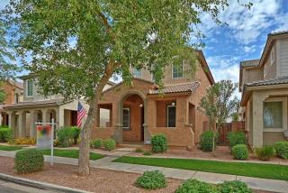 4228 Vest Ave, Gilbert, AZ 85295-6144
