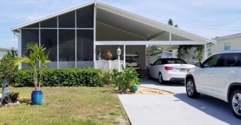 624 Barefoot Blvd, Sebastian, FL 32976-7301