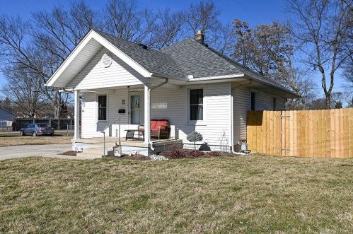 31 Yale Ave, New Lebanon, OH 45345-1318