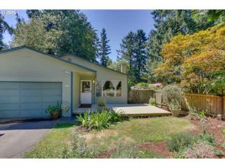1452 Orchid St, Portland OR  97223-9358 exterior