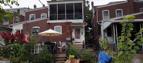777 Charlotte St, Pottstown, PA 19464-4631