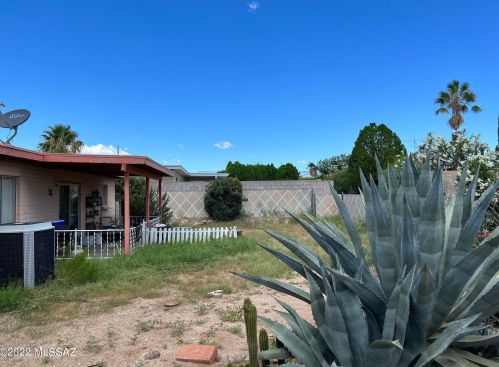 3251 Serena Cir, Tucson, AZ 85730-3019