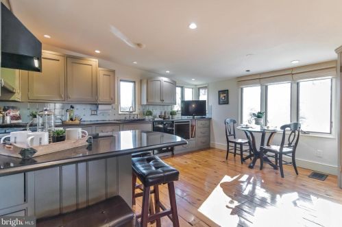 23 Dunminning Rd, Newtown Square PA  19073-1801 exterior