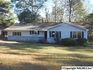 308 Mountain Dr, Gadsden, AL 35904-3238