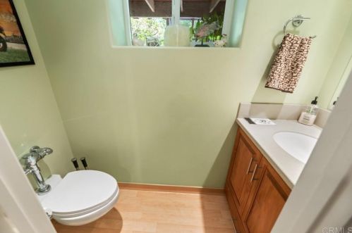 11712 Walnut Rd, Lakeside CA  92040-5625 exterior