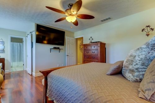 17606 Whistling Ln, Lutz FL  33549-5603 exterior