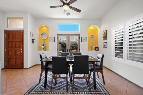 53400 Avenida Obregon, La Quinta CA  92253-3438 exterior
