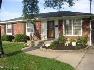 7004 Sky Blue Ave, Louisville, KY 40258-3542