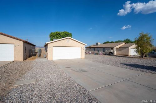 9764 Arizona Dr, Mohave Valley, AZ 86440-9500