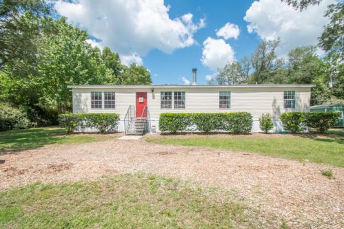 8033 Shaw Rd, Brooksville, FL 34602-7188