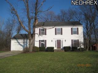 2263 Inas Dr, Akron, OH 44321-2548